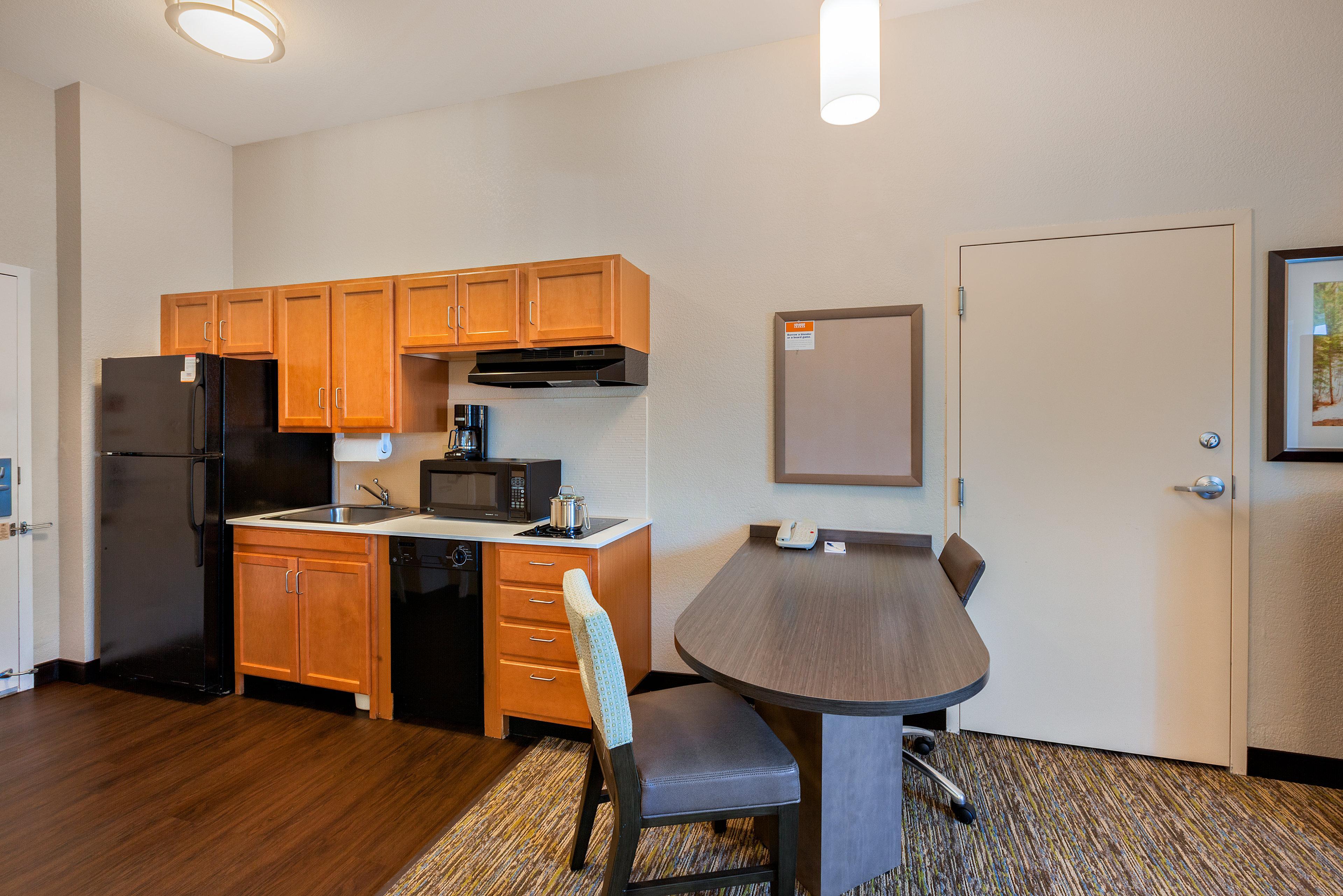 Candlewood Suites Medford By Ihg Kültér fotó