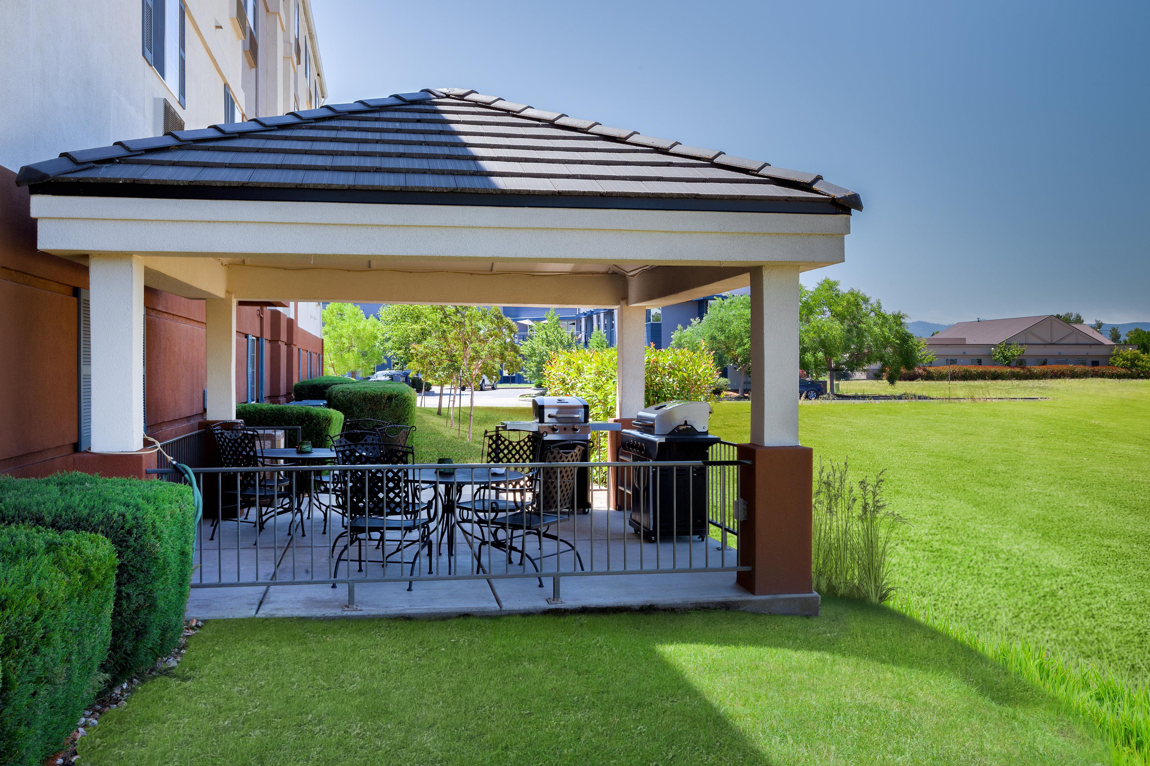 Candlewood Suites Medford By Ihg Kültér fotó