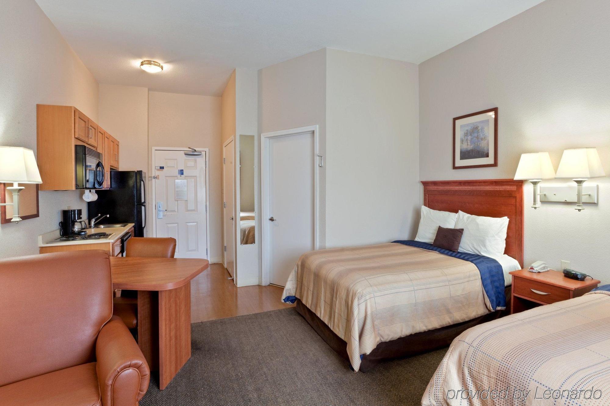Candlewood Suites Medford By Ihg Kültér fotó