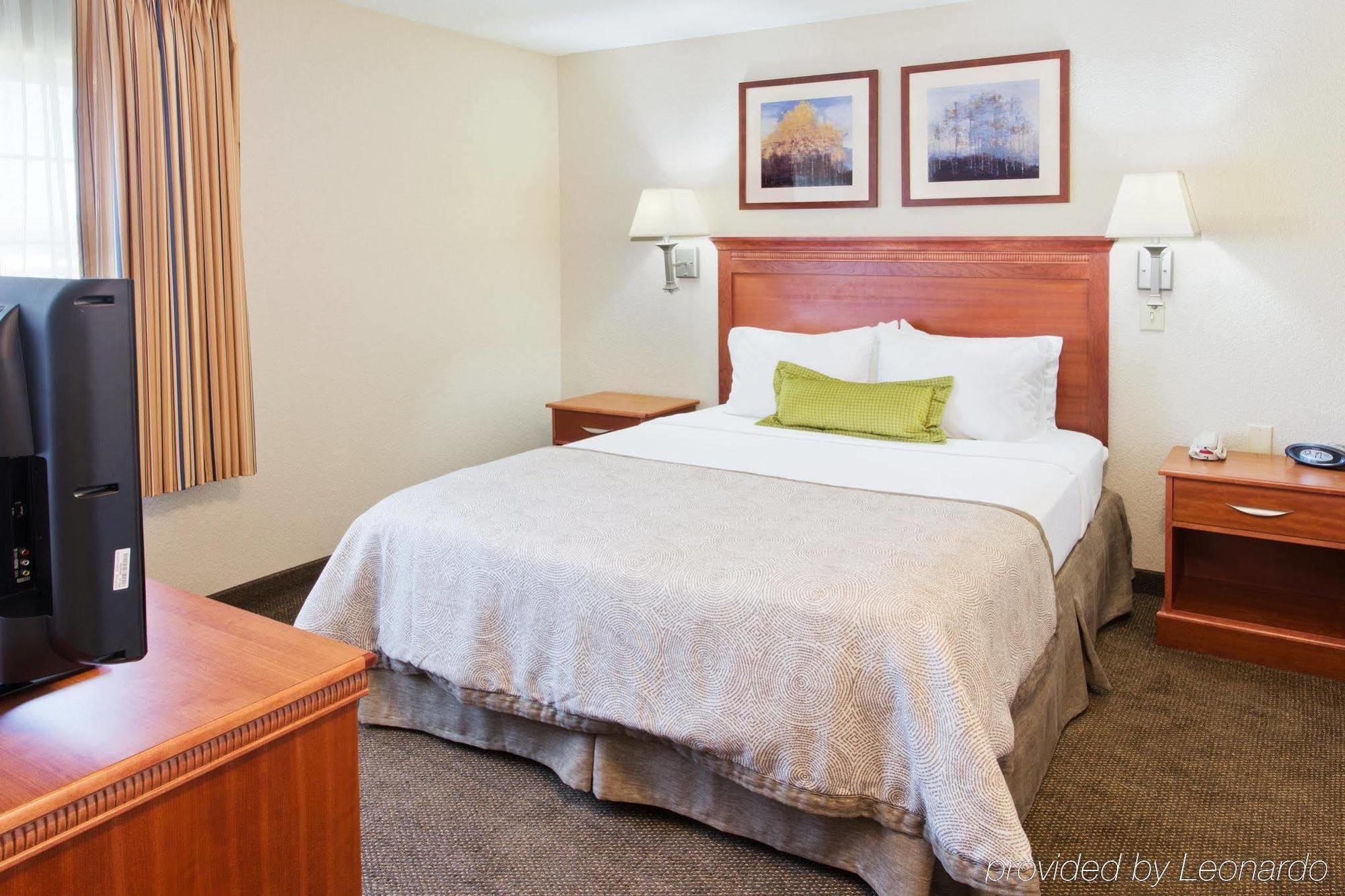 Candlewood Suites Medford By Ihg Kültér fotó